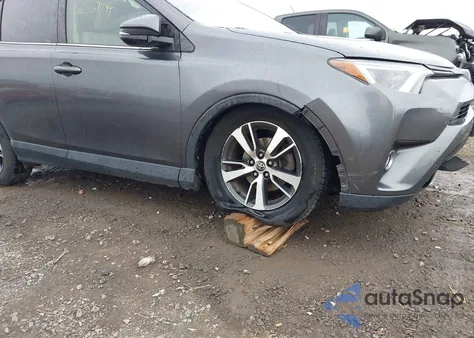 2018 Toyota Rav4 Xle from USA, damaged, VIN JTMRFREV1JJ723401